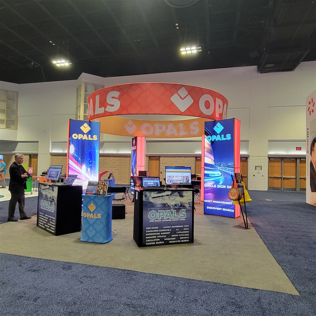 20 X 20 Trade Show Exhibit Booth- Opal